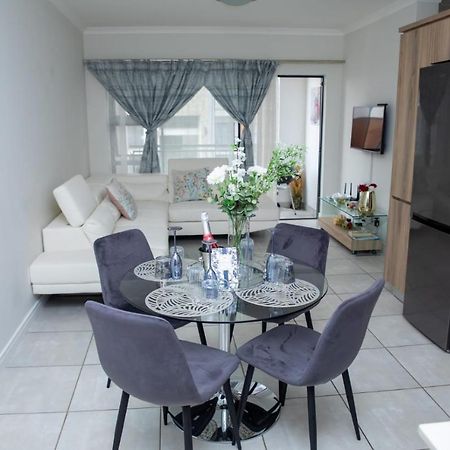 The Blyde Riverwalk Estate, Crystal Lagoon, Pretoria East Екстер'єр фото