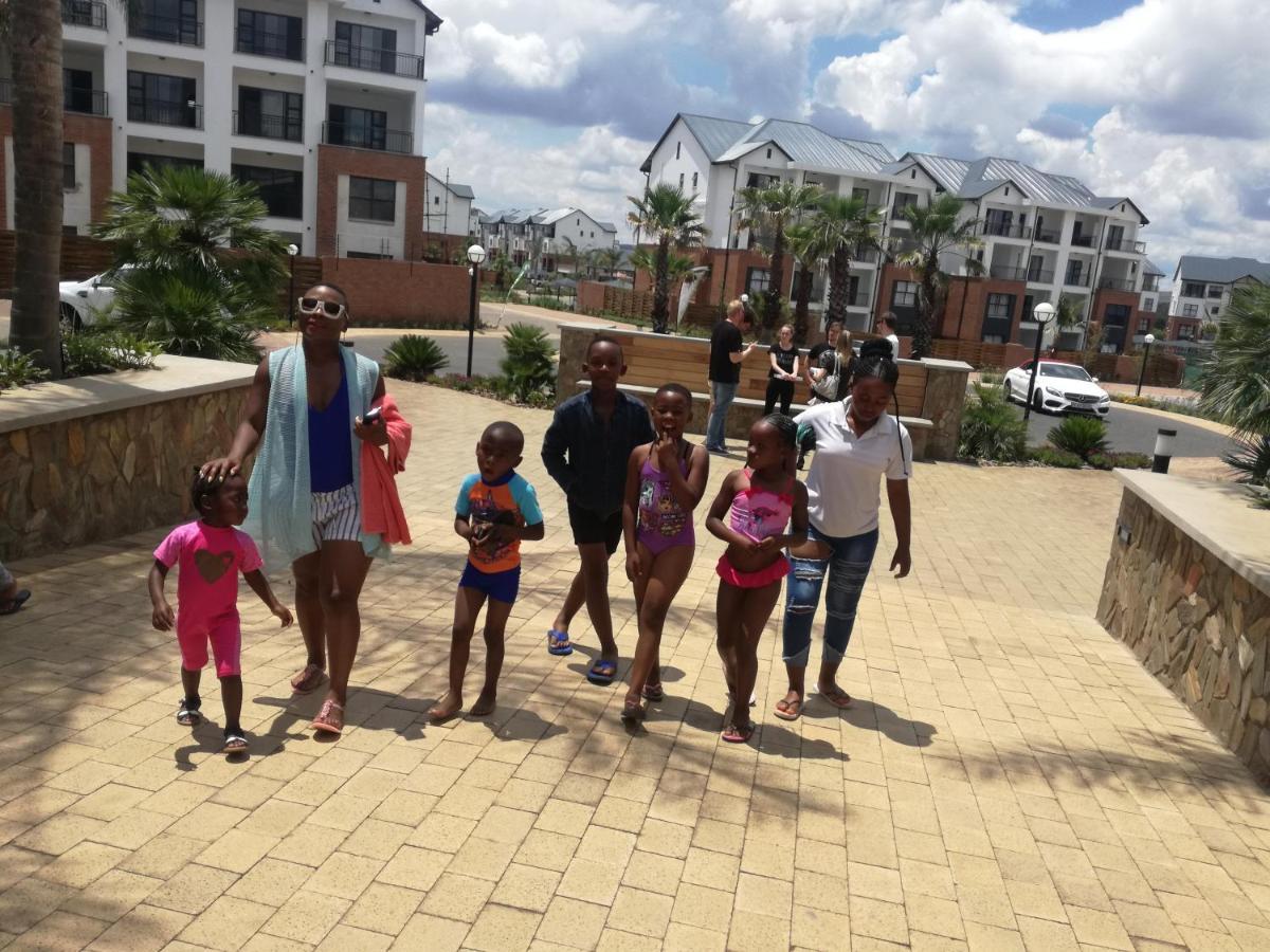 The Blyde Riverwalk Estate, Crystal Lagoon, Pretoria East Екстер'єр фото