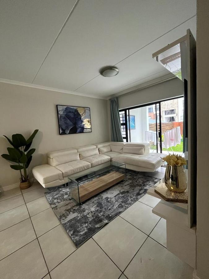 The Blyde Riverwalk Estate, Crystal Lagoon, Pretoria East Екстер'єр фото